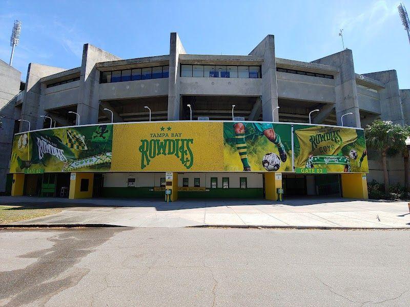 Parking near Al Lang Stadium
