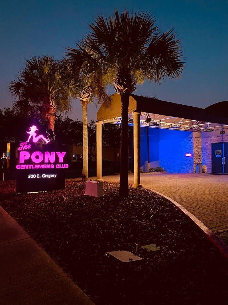 Parking near The Pony - Pensacola Gentlemen's Club