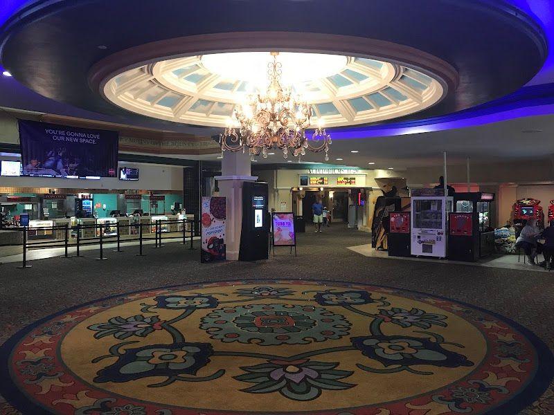 Parking near AMC Sundial 12