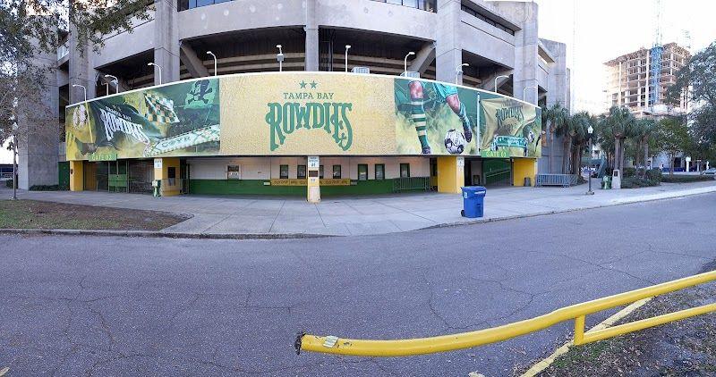 Parking near St. Petersburg Saturday Morning Market