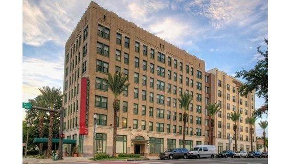 Parking near Courtyard by Marriott St. Petersburg Downtown