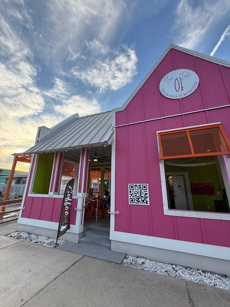 Parking near High Tide Daiquiris & Mimosas